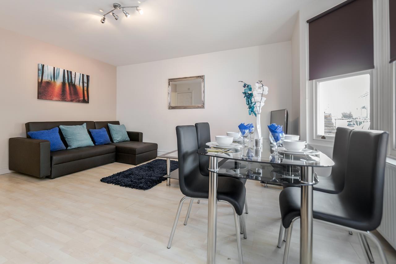 Watford Junction Apartment Екстериор снимка